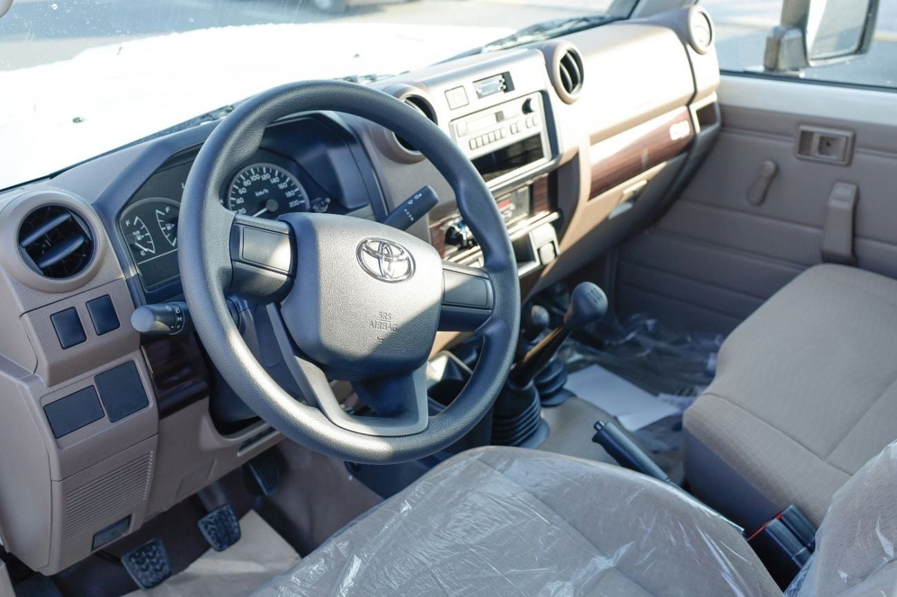 تويوتا لاند كروزر 70 Toyota HardTop LC78 4.0 MT basic 2025