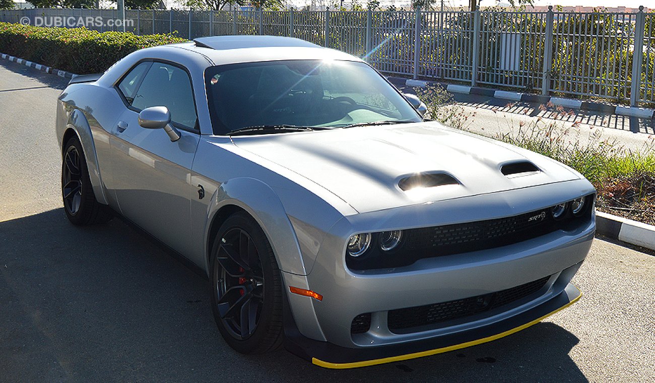 دودج تشالينجر 2019 Hellcat WIDEBODY, 6.2L V8 GCC, 0km, 717hp with 3 Years or 100,000km Warranty