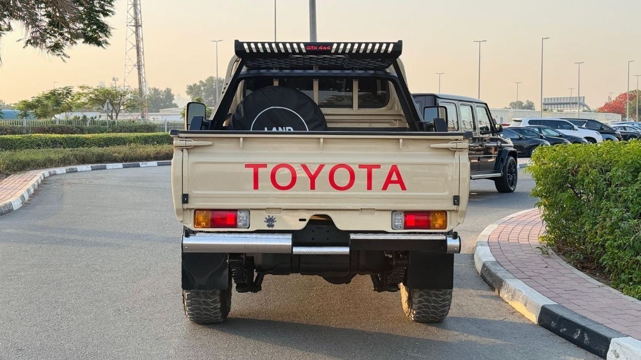 Toyota Land Cruiser Pick Up Single Cab | 4.5L Diesel Manual | RHD | ARB Bull Bar, Snorkel & Roof Basket | 4WD