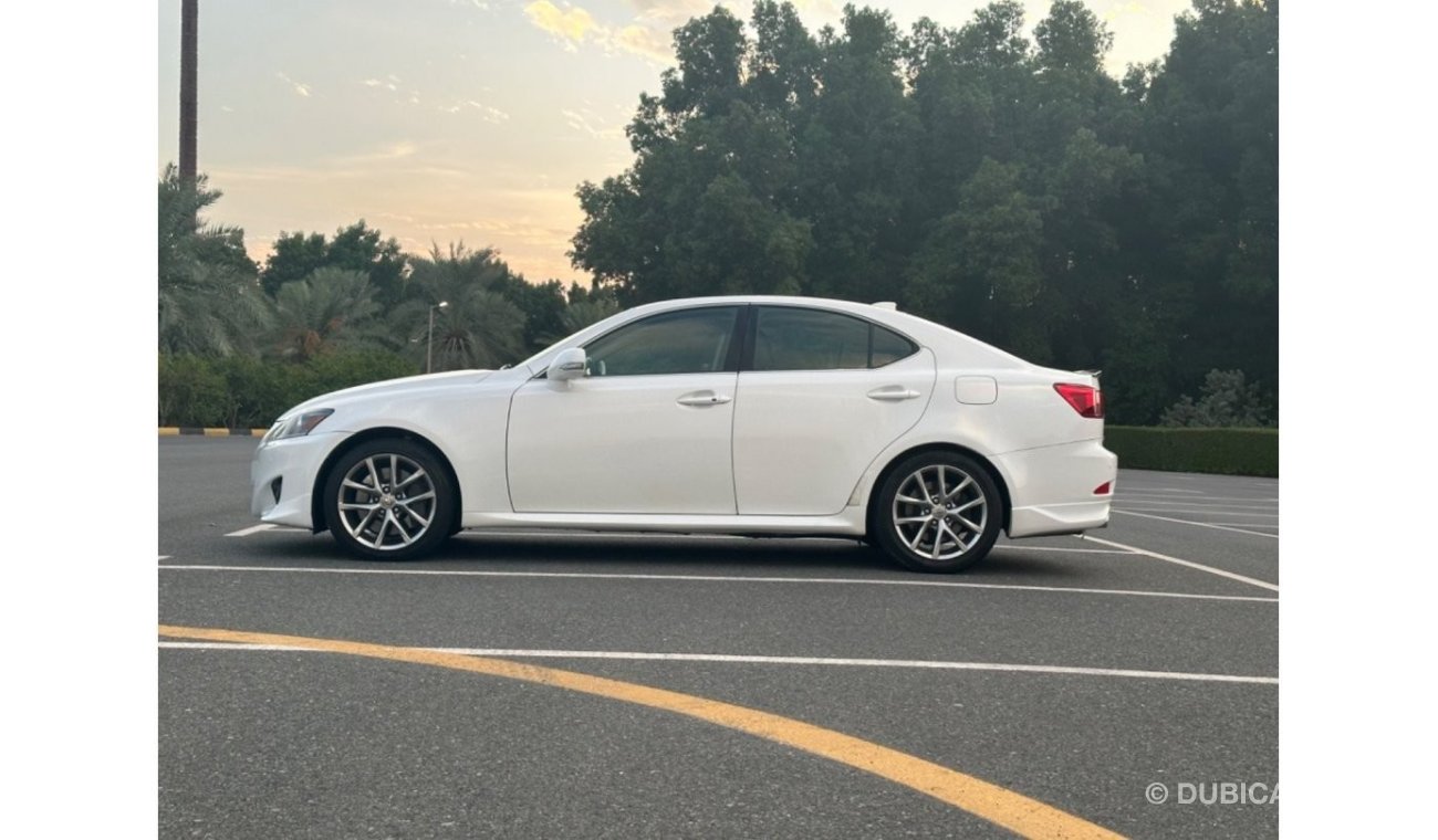 Lexus IS 300 MODEL 2013 GCC CAR PERFECT CONDITION INSIDE AND OUTSIDE FULL OPTION SUN ROOF LEATHER SEATS NAVIGATIO