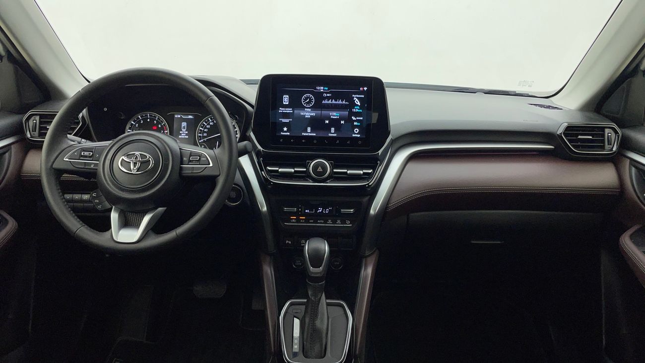 تويوتا أوربان كروزر GLX 1.3 | بدون دفعة مقدمة | اختبار القيادة في المنزل