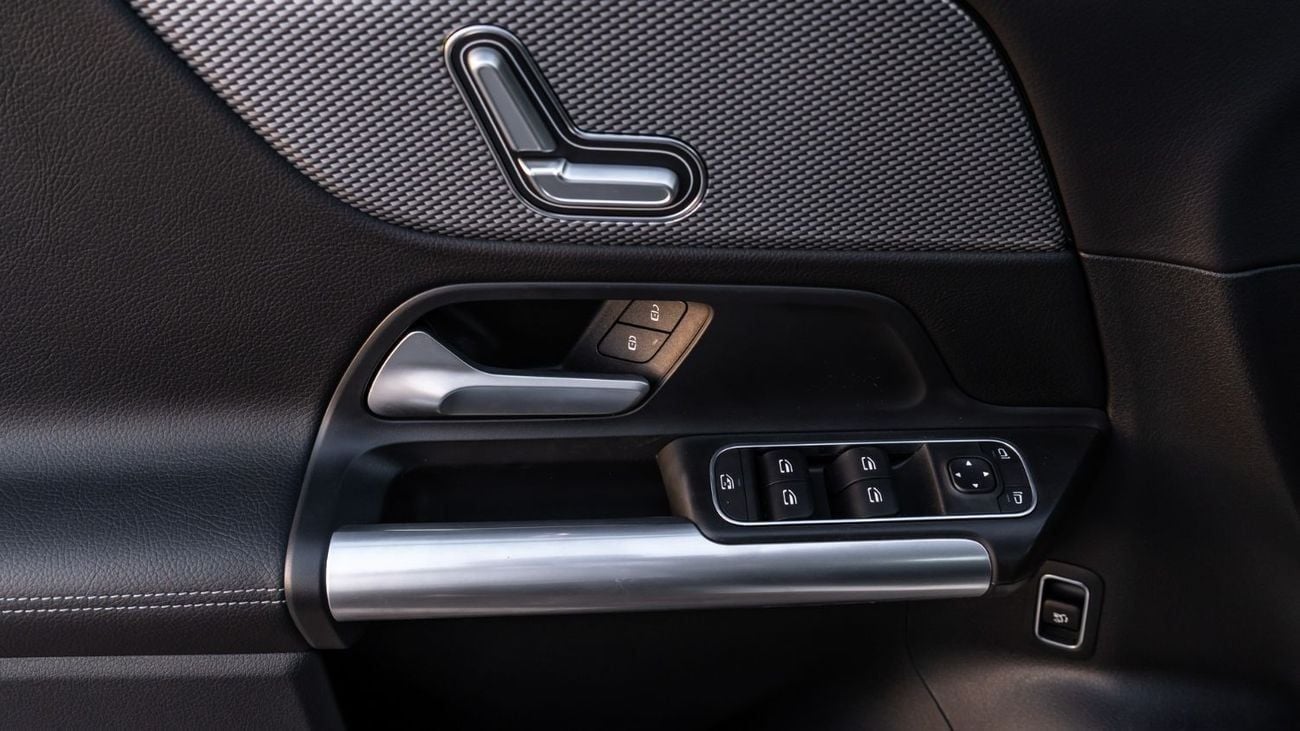 مرسيدس بنز GLA 200 2025 | MERCEDES GLA 200 [ EXPORT ONLY ]