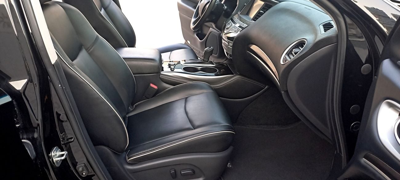 Infiniti QX60 PREMIUM 3.5L V6 AWD 7 SEATER CLEAN AND NEAT PERSONAL VEHICLE