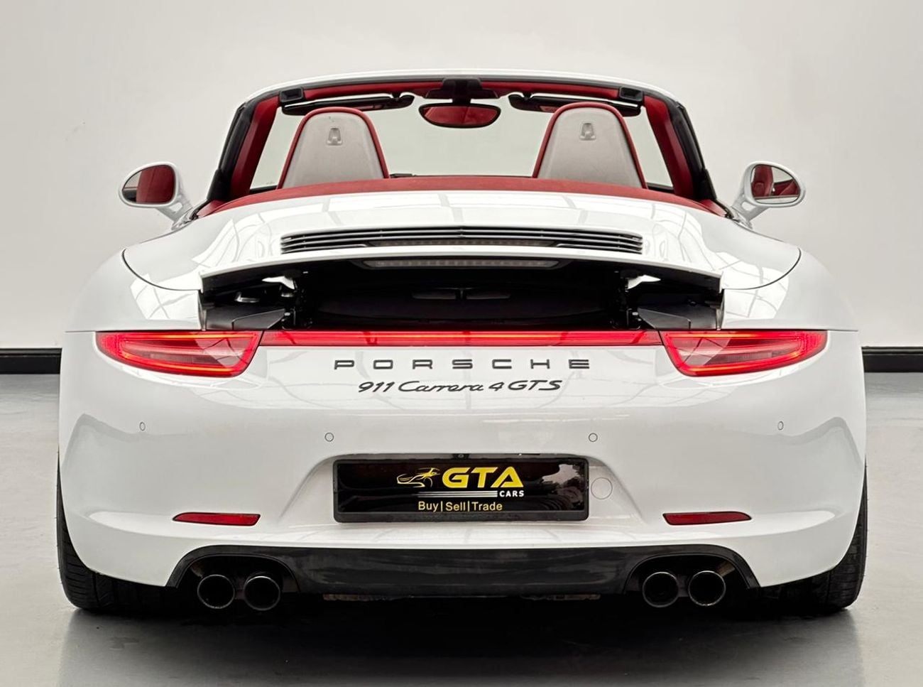 Porsche 911 2015 Porsche 911 Carrera 4 GTS Cabriolet, Porsche Full Service History, Excellent Condition, GCC