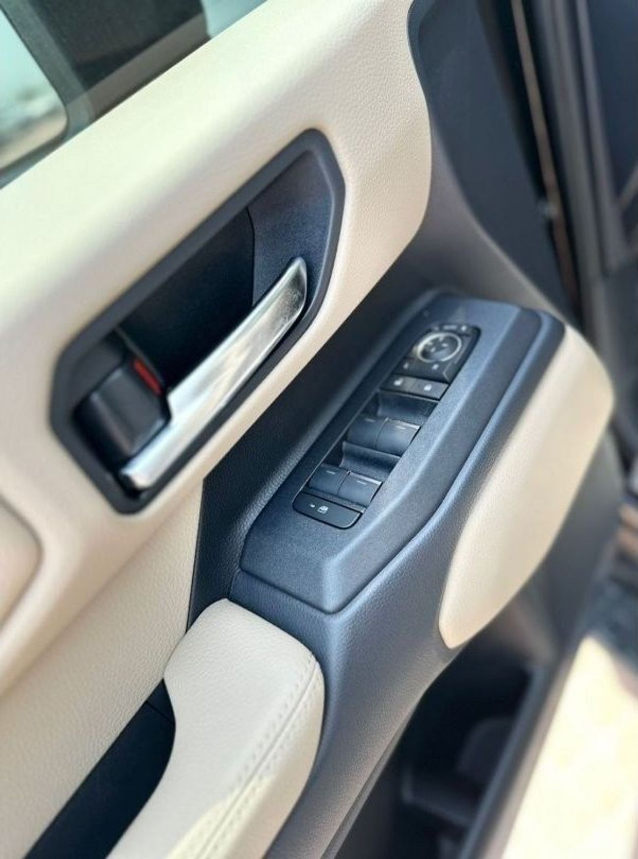 تويوتا برادو Toyota Prado 2.4L