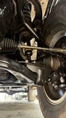 تويوتا هيلوكس SR5