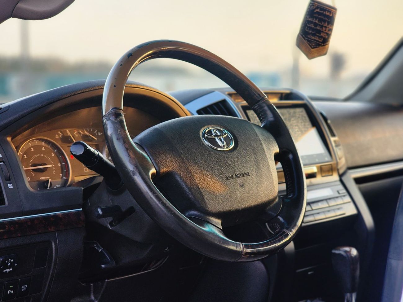 Toyota Land Cruiser GX.R V6