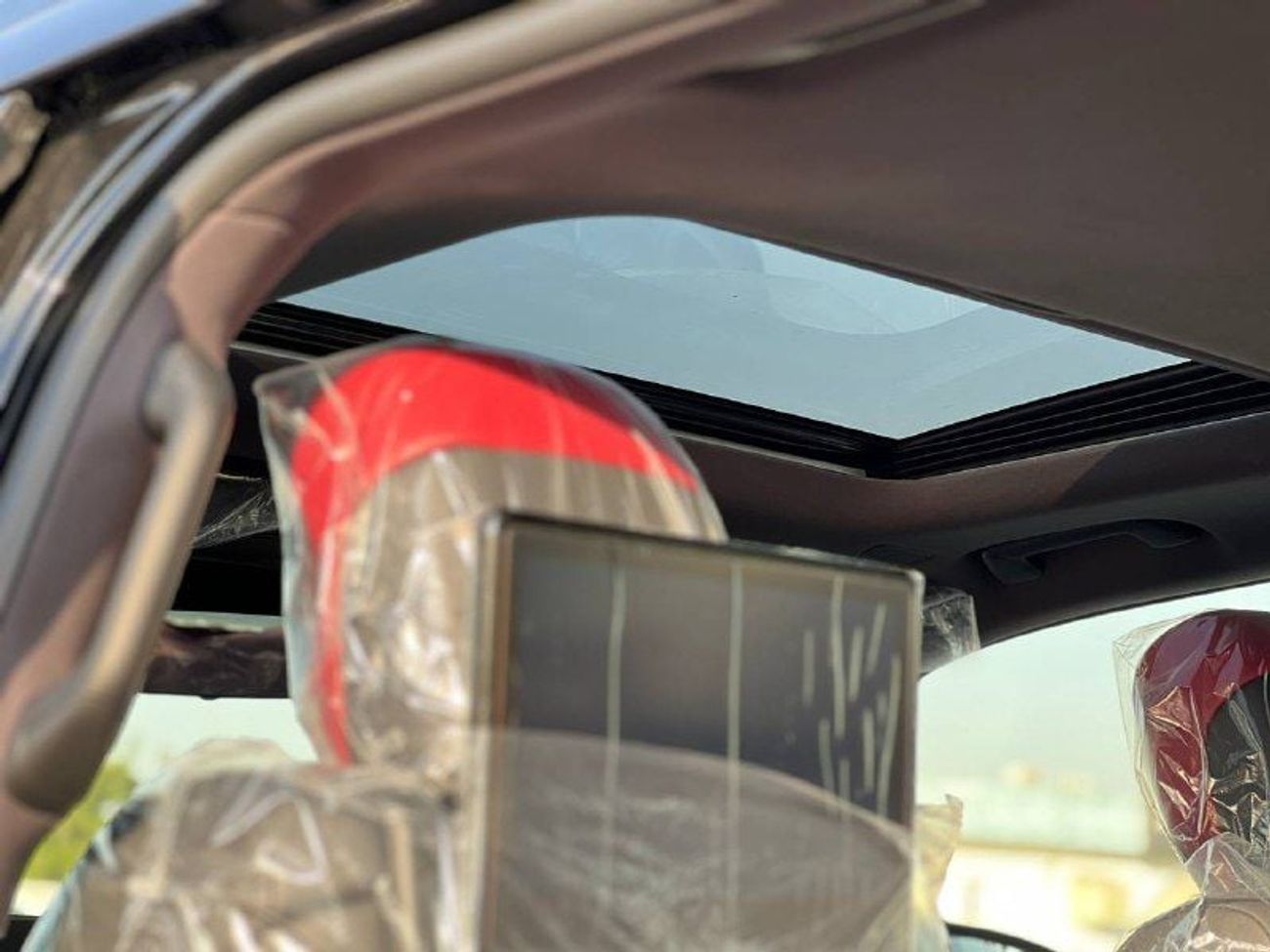 تويوتا لاند كروزر GR-S 3.5L HEV A/T // 2025 // FULL OPTION WITH RADAR , 360 CAMERA , JBL SOUND SYSTEM // SPECIAL OFFER