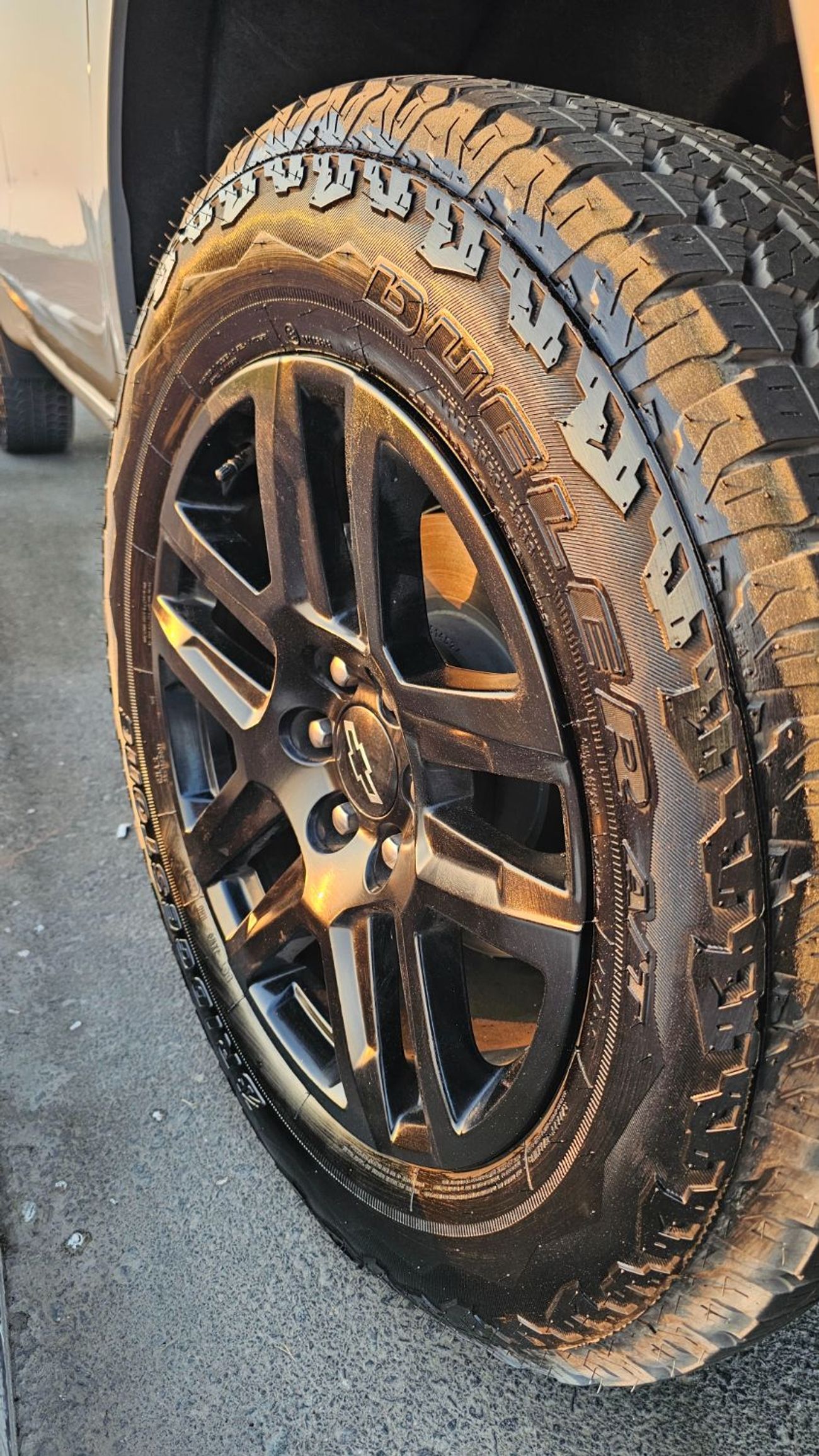 شيفروليه سيلفارادو Custom