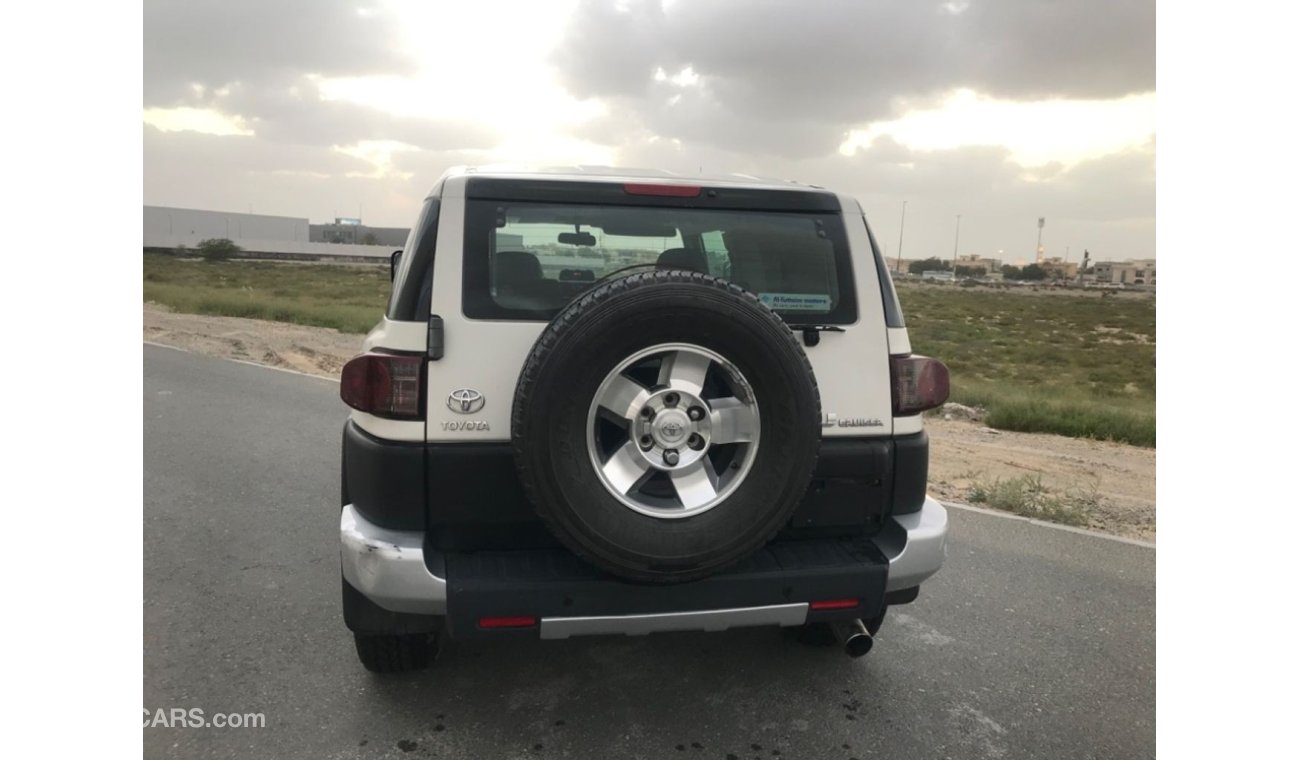 Toyota FJ Cruiser Fg 2009 very good condition