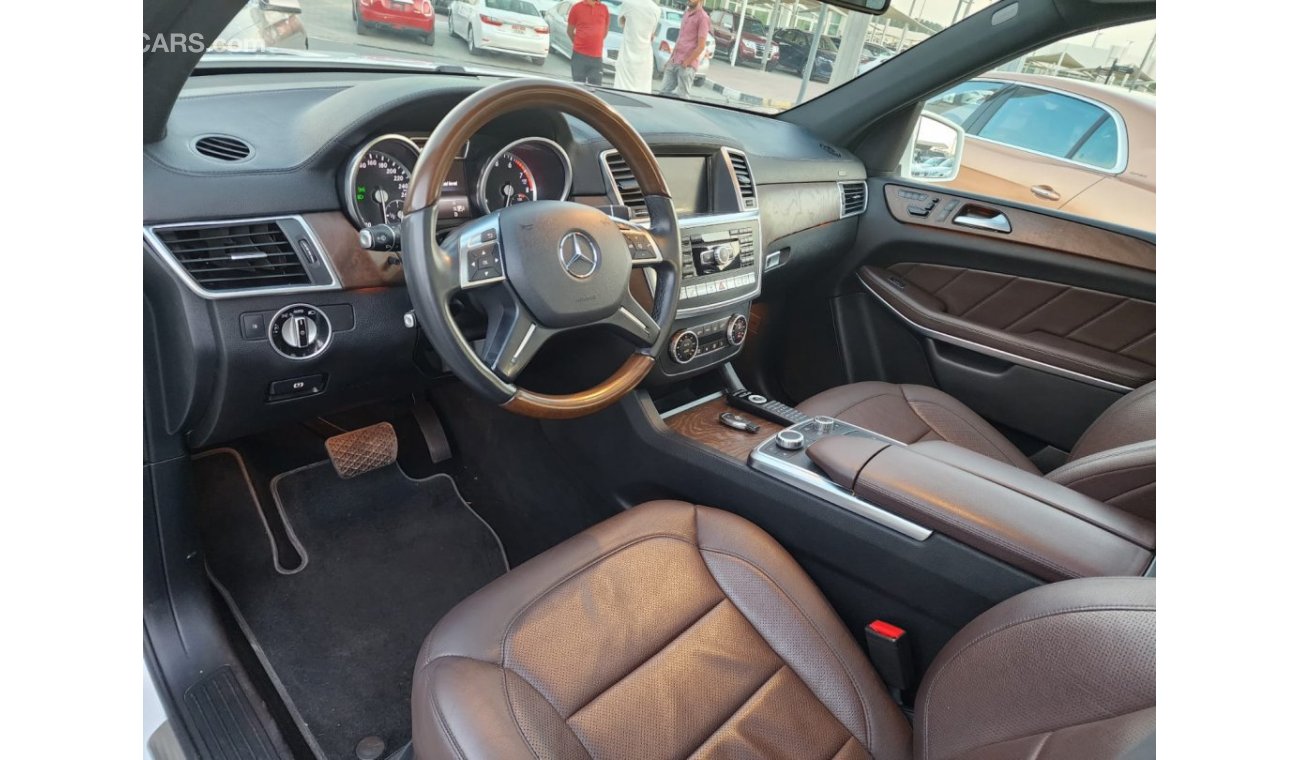 مرسيدس بنز GL 500 Mercedes GL500_Gcc_2015_Excellent_Condition _Full option