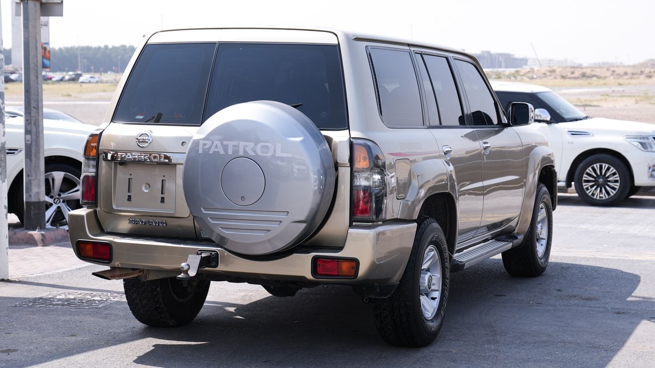 Nissan Patrol Safari