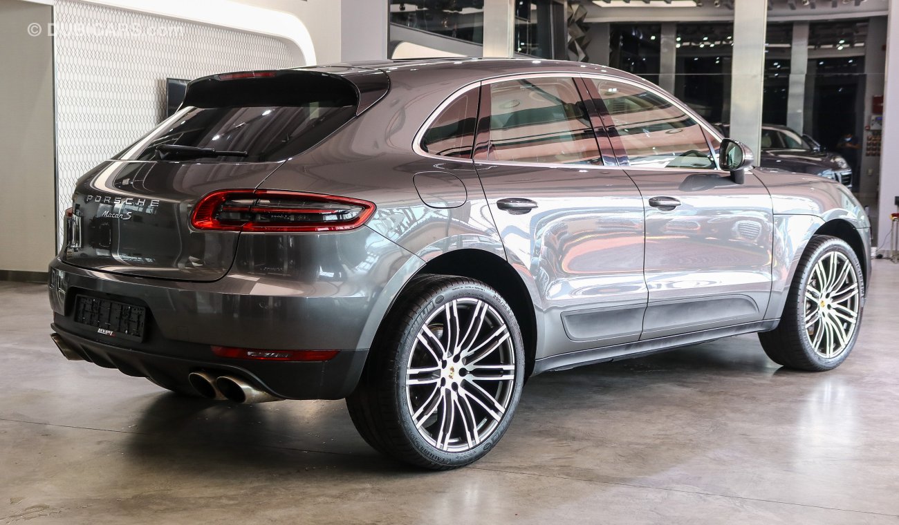 Porsche Macan S