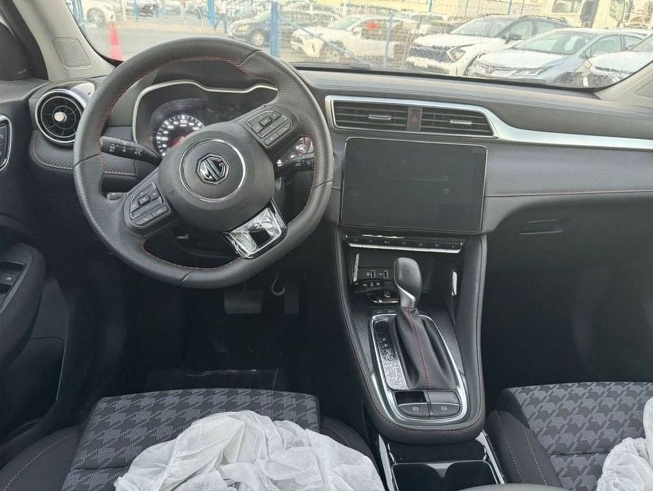 أم جي ZS 1.5L PETROL 2024 GCC