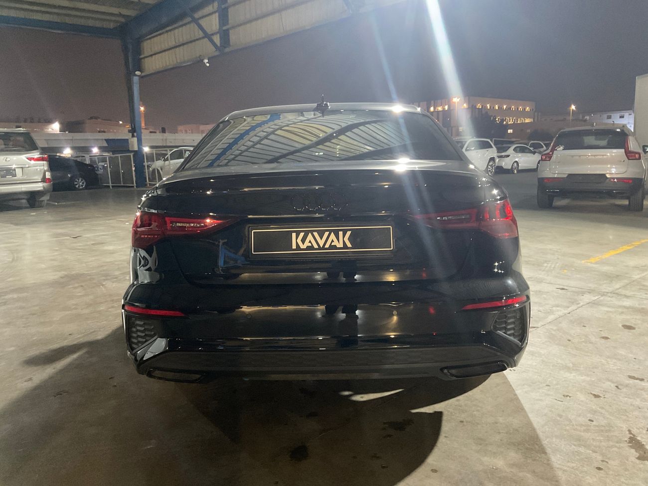 أودي A3 35 TFSI S-Line | شامل الضمان | 0 ﺪﻔﻋﺓ ﺃﻮﻟﻯ