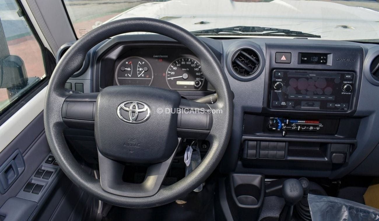 تويوتا لاند كروزر 70 LX10 - 2024 - 4.2l - Manual - 10 Seater - New Shape