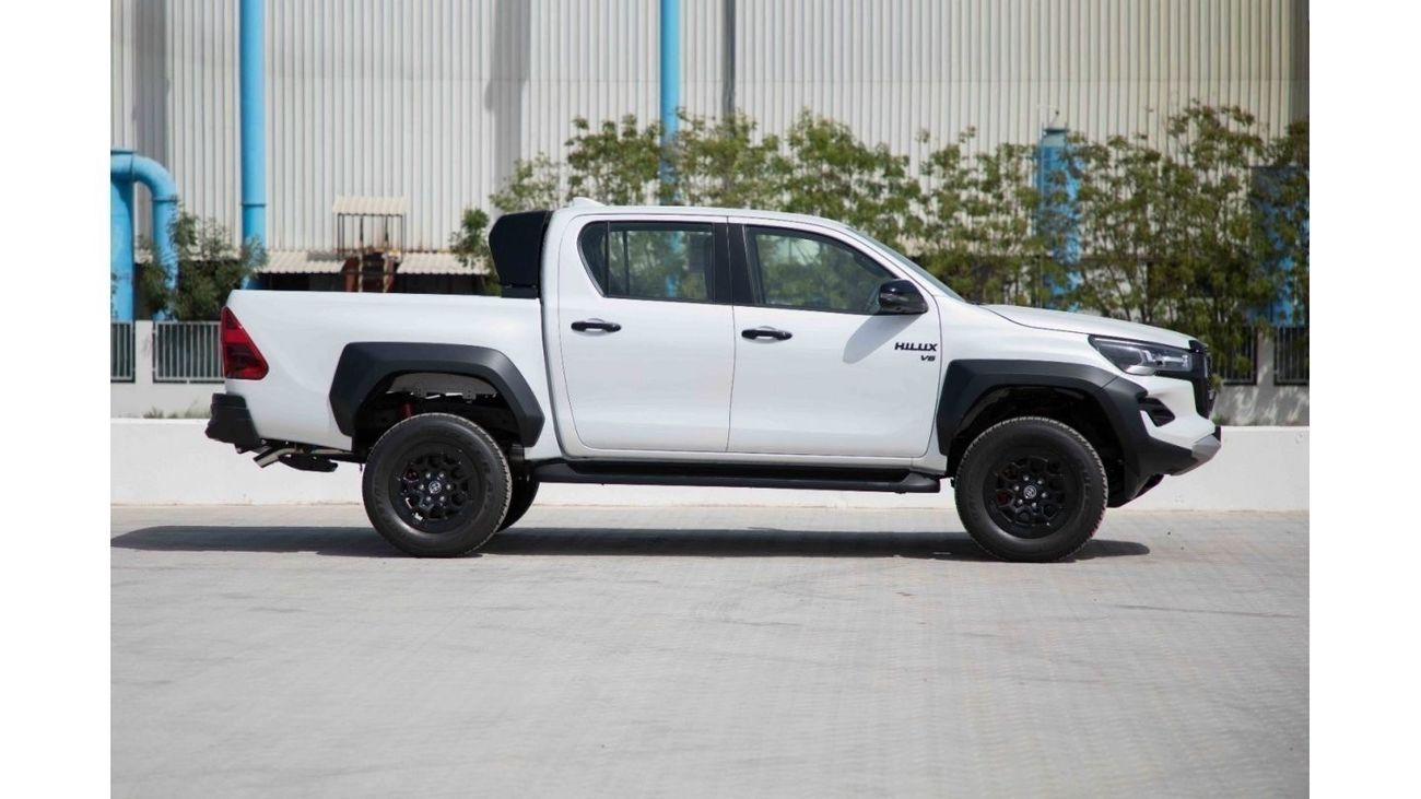 Toyota Hilux 2023 Toyota Hilux 4.0 GR-Sport - White Pearl Inside Black | Export Only