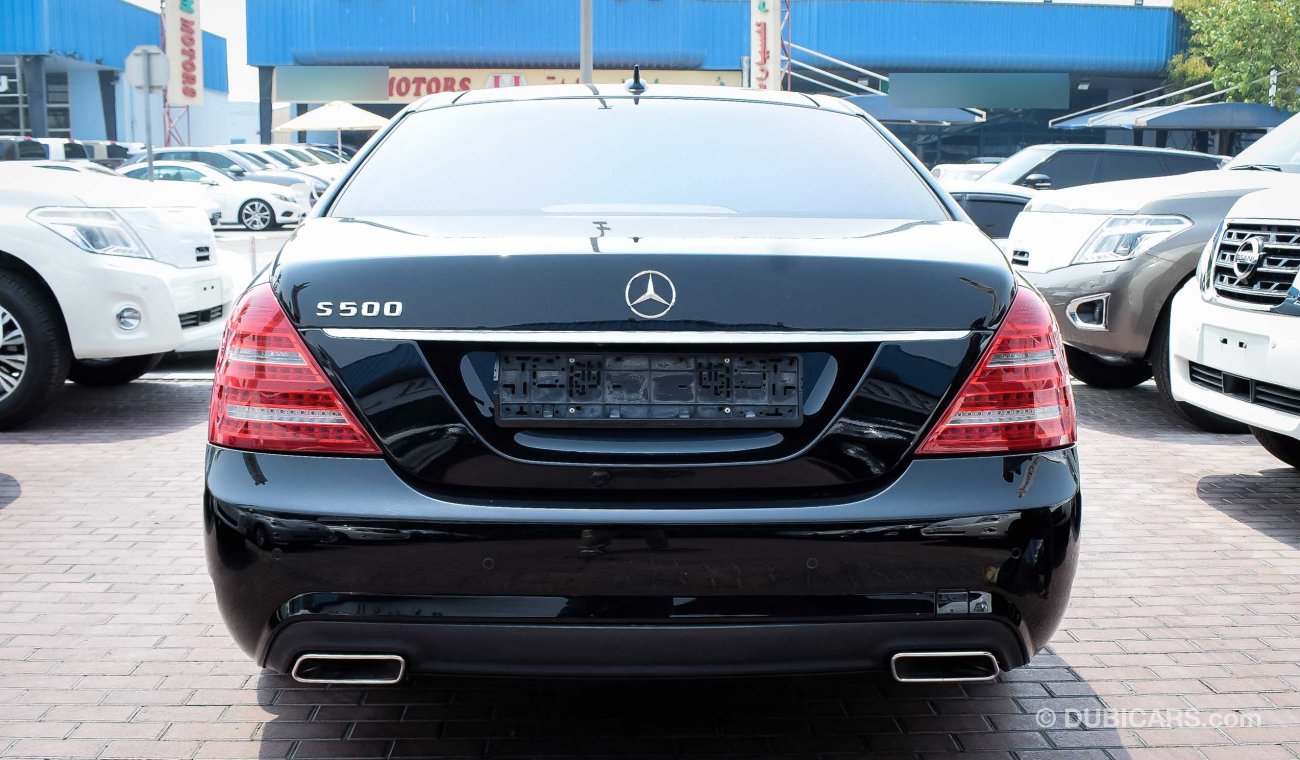 Mercedes-Benz S 500