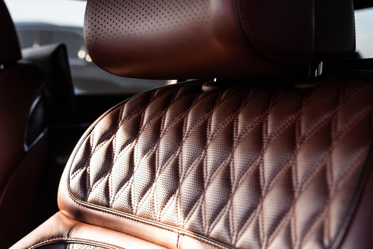 جينيسس G90 Royal AWD 2023 GCC Low Mileage 3.5L V6