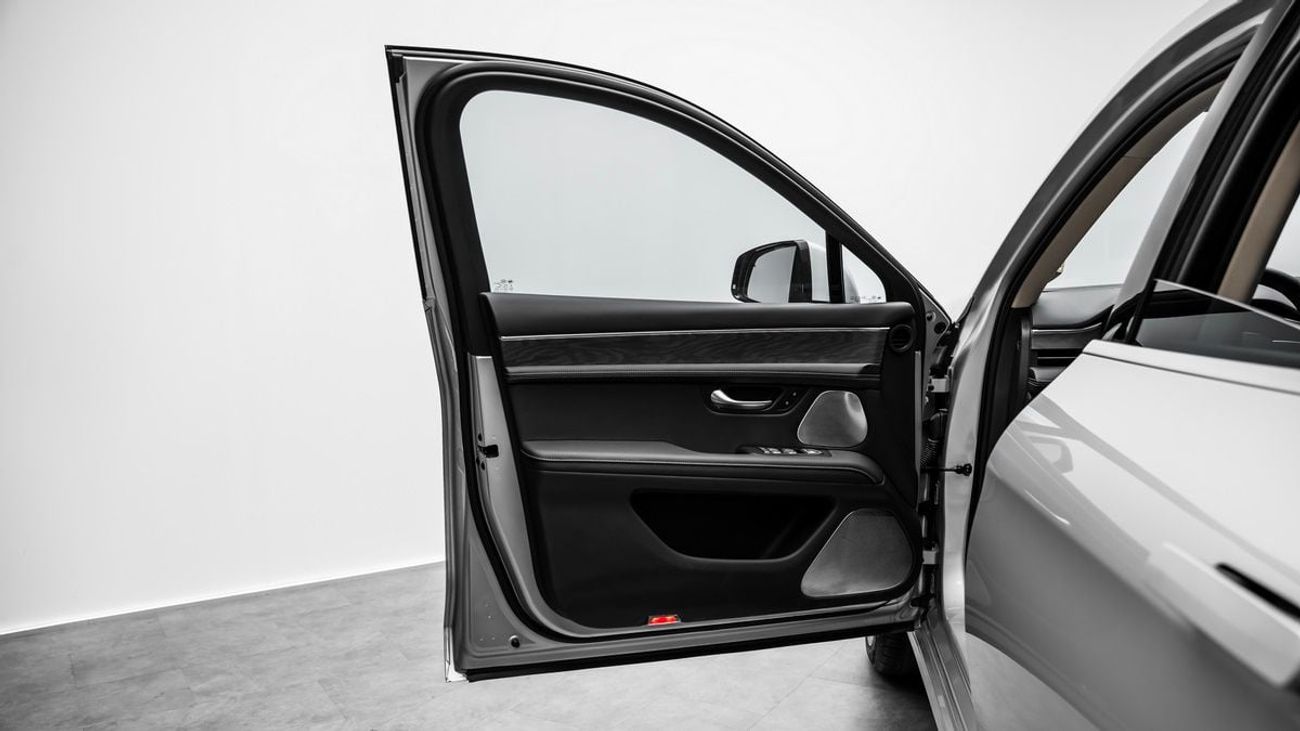 Aito 5 - 2023 - Chinese Specs