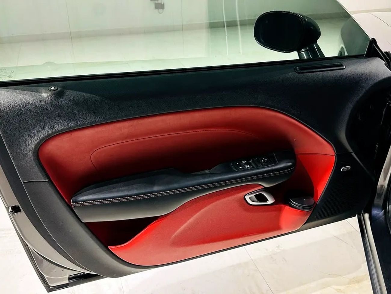 دودج تشالينجر R/T Plus 5.7L (372 HP)