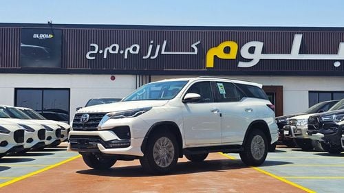 Toyota Fortuner SR5 Toyota Fortuner 2026 Toyota Fortuner 2.8L 4-Cyl Turbo Diesel A/T AWD 4x
