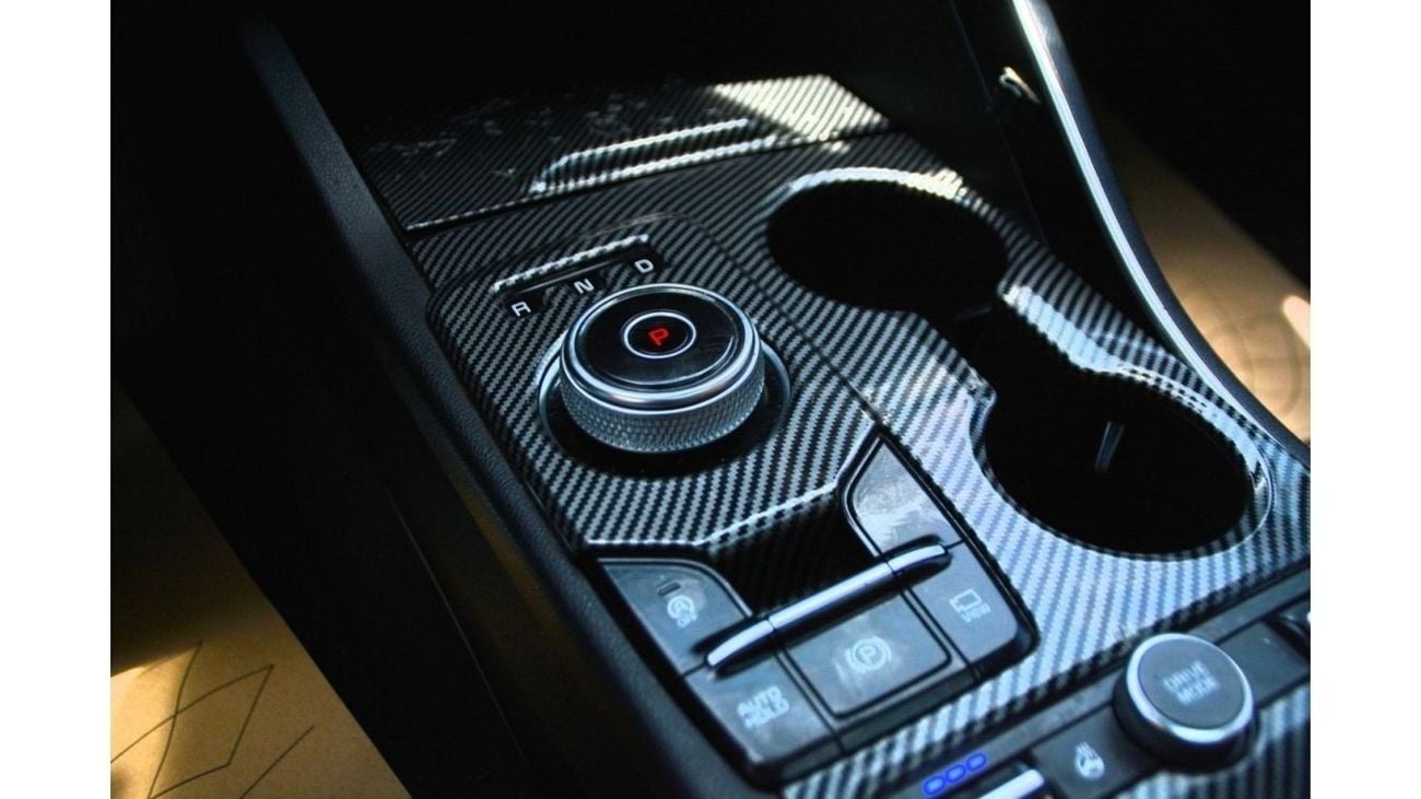 كيا K5 CLEAN TITLE //FULL OPTION--VERY GOOD CONDITION/تدخل السعودية