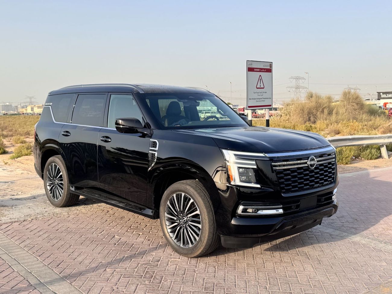 Nissan Armada 2025 NISSAN ARMADA PLATINUM RESERVE 3.5L V6 TWIN TURBO 425hp (INDIVIDUAL SEATS) BRAND NEW 0KM