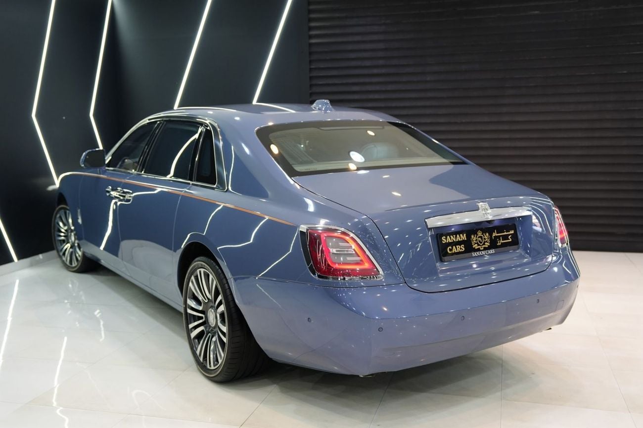 Rolls Royce Ghost 2024 Rolls-Royce Ghost EWB, VIP Rear Comfort Package, Starlight, Dealer Warranty + Service!!