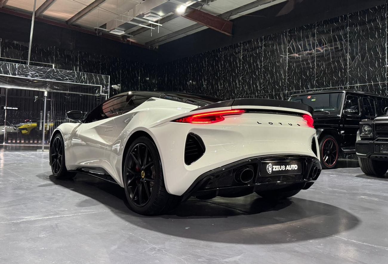 لوتس أميرة Emira - 2.0L,360Hp,8- Speed Automatic,RWD