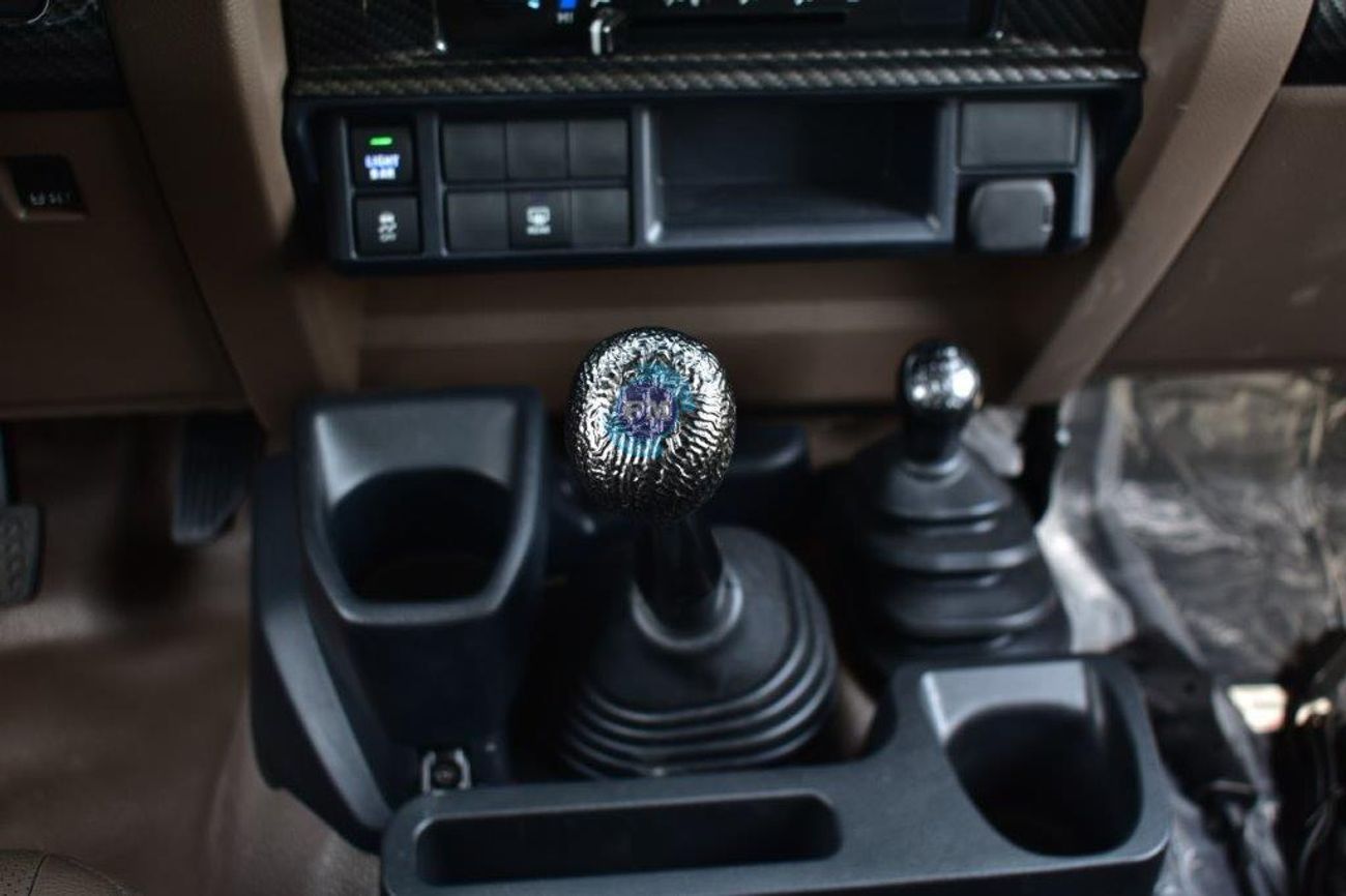 Toyota Land Cruiser 70 71 Ultimate Edition V6 4WD 7 Seater Manual