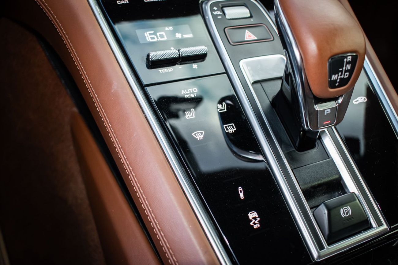 بورش باناميرا 4 3.0L