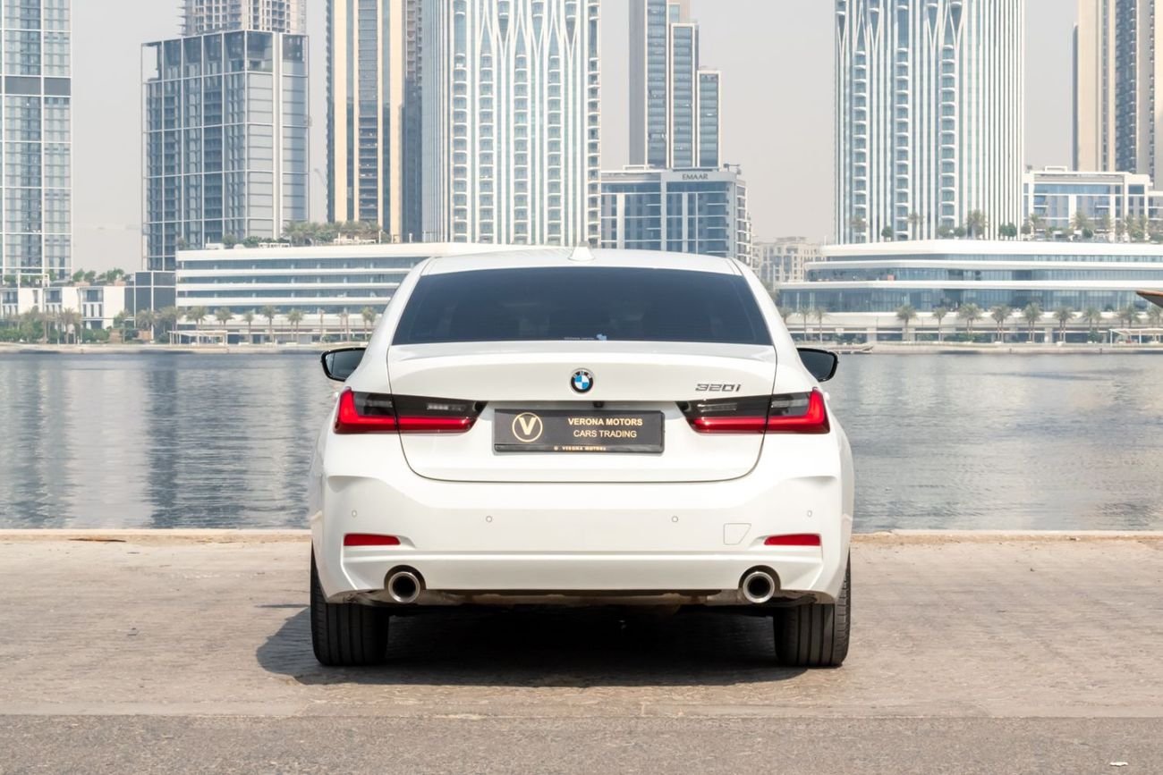 BMW 320i 2299AED M/P FOR 5 YEARS WITH ZERO DOWN PAYMENT BMW 320I 2024