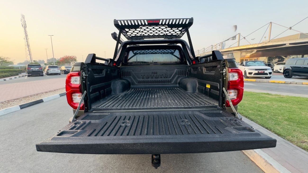 Toyota Hilux OFF-ROAD MODIFIED | CAMPING AWNING TENT | 2800CC DIESEL | AUOMATIC