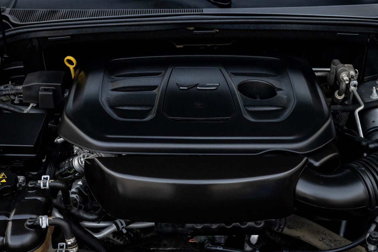 Jeep Grand Cherokee Grand Cherokee | 1,665 P.M | 0% Downpayment | Jeep Warranty | Full Agency History!