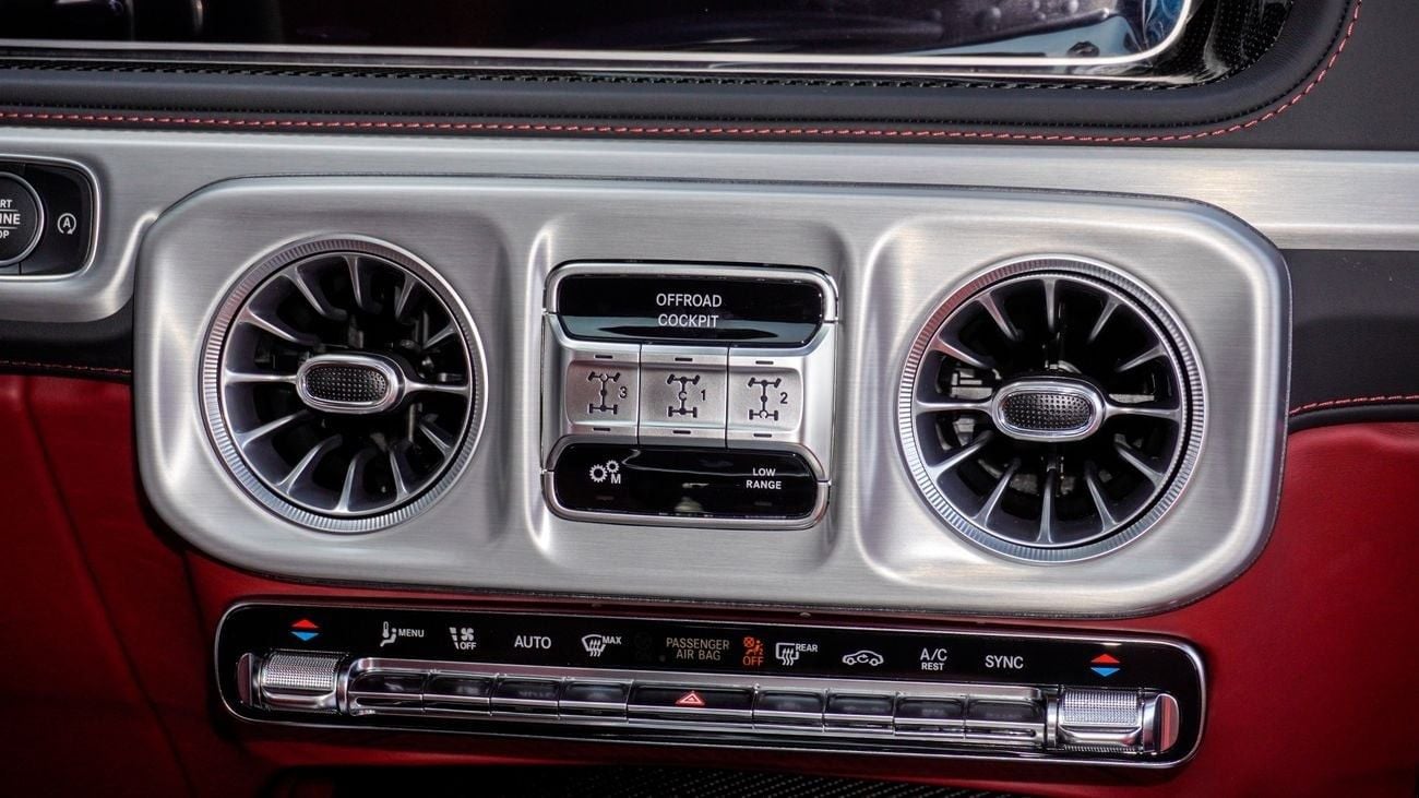 Mercedes-Benz G 63 AMG 2025 MERCEDES AMG G63 - CARBON PACK - DOUBLE NIGHT PACK - SPECIAL COLOR - FULL OPTION