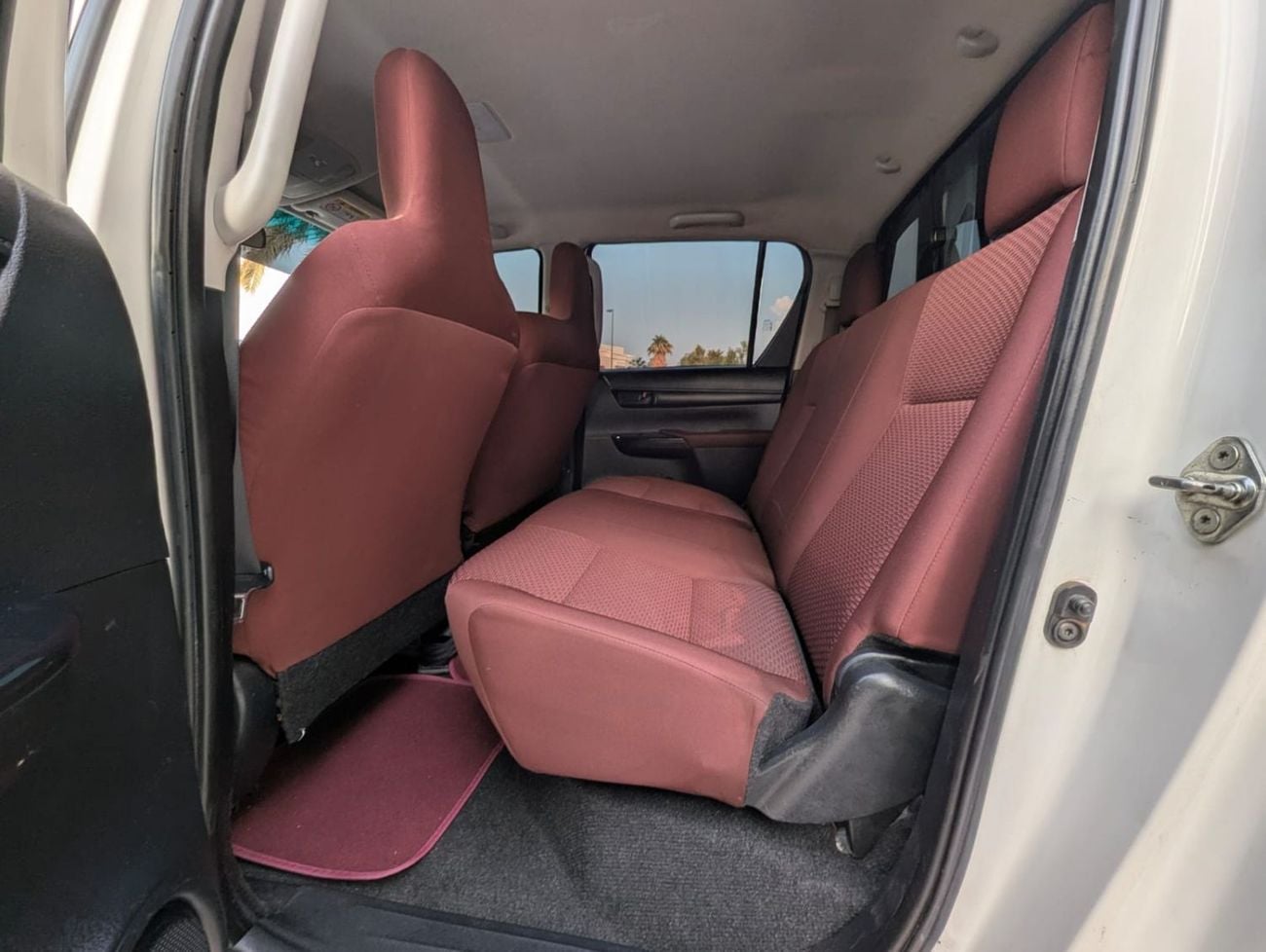 Toyota Hilux GLS Toyota Hilux 2022 GCC Specs Diesel V4 2.4L Excellent Condition