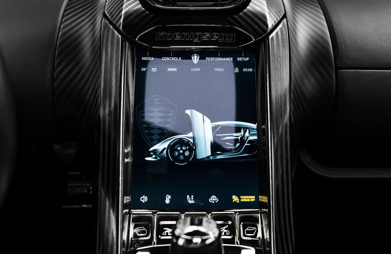 Koenigsegg Jesko 5.0L V8 Twin-Turbocharged Engine | Warranty