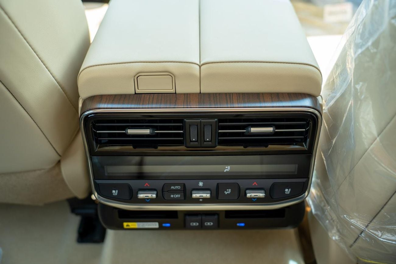 تويوتا لاند كروزر 2025 Toyota Land Cruiser VX 4.0L  V6 Petrol & Features