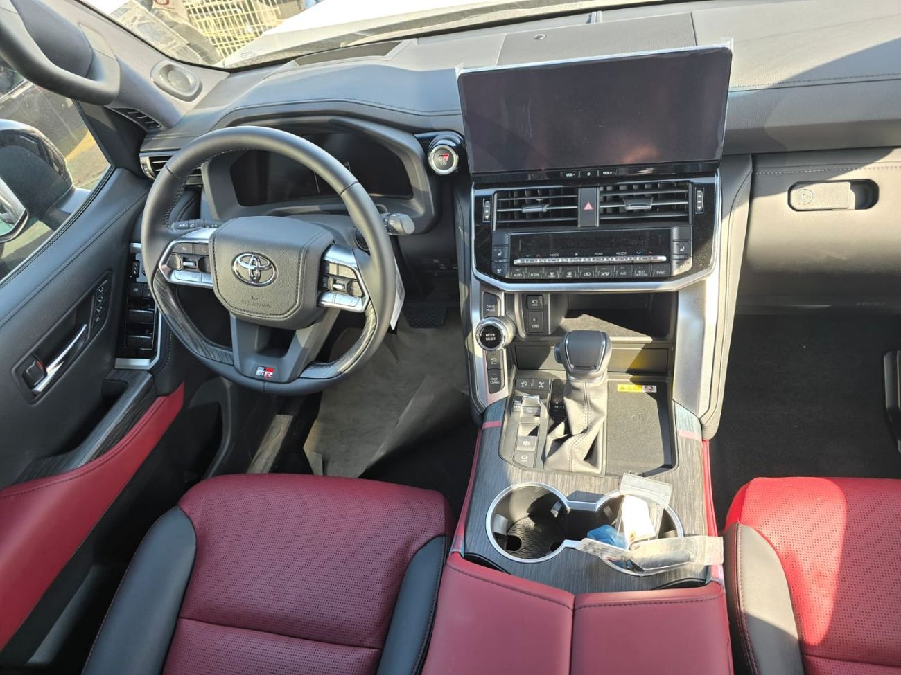 تويوتا لاند كروزر TOYOTA LAND CRUISER GR 2026 MODEL