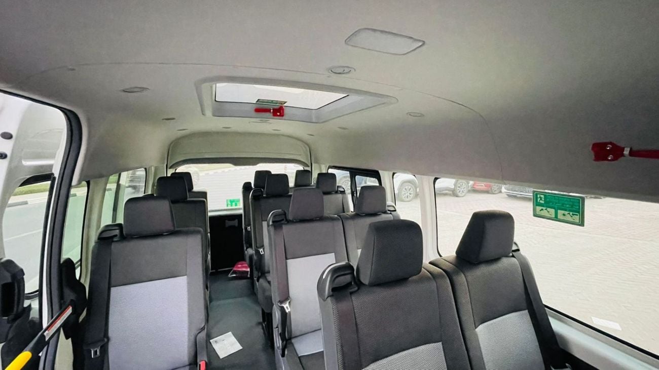 تويوتا هاياس HIACE 2.8 AUTOMATIC DIESEL