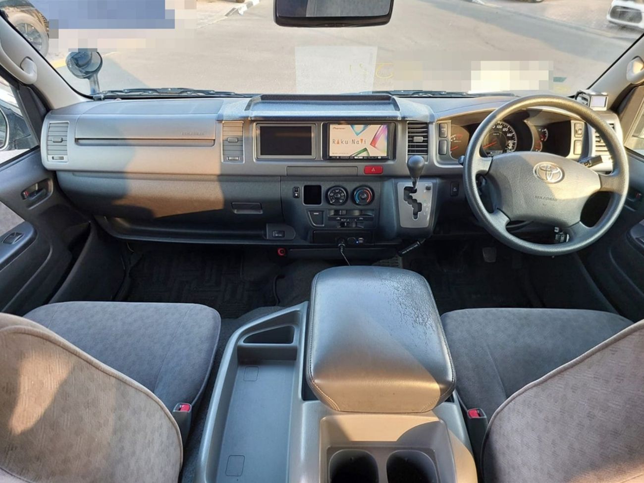 Toyota Hiace TOYOTA HIACE WAGON VAN RHD 2008 MODEL 2.7 L PETROL AUTOMATIC(PM07307)