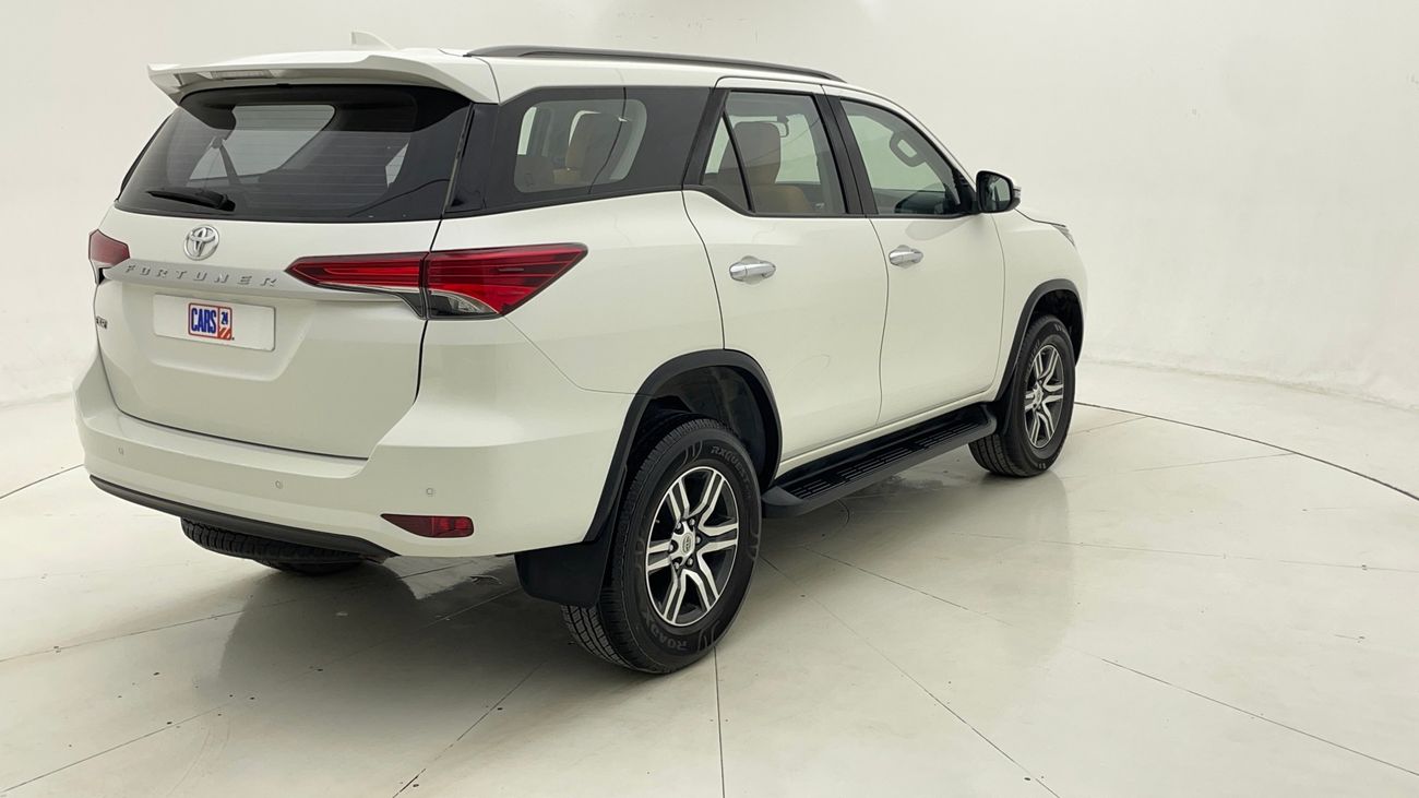 تويوتا فورتونر EXR 2.7 | بدون دفعة مقدمة | اختبار القيادة في المنزل