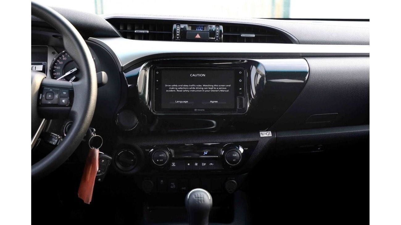 Toyota Hilux 2023 Toyota Hilux 4x4 DC 2.8 SR5 - Black inside black | Export Only