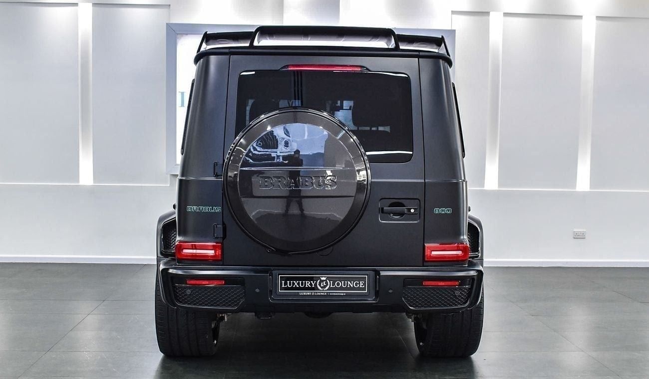 Mercedes-Benz G 63 AMG MERCEDES-BENZ G-63 2020 FULL CARBON.SATIN BLACK EXTERIOR, TIFFANY BLUE INTERIOR. IN EXCELLENT CONDIT