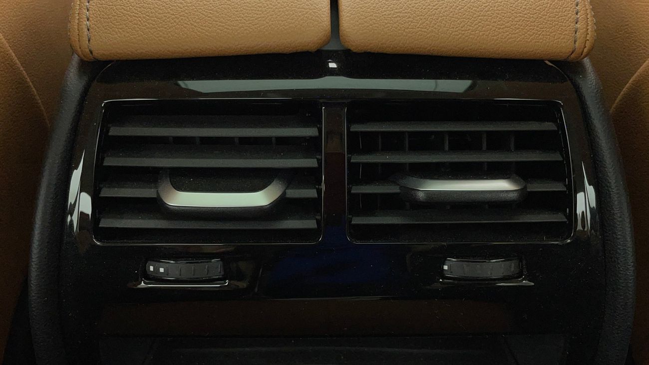 بي أم دبليو 520i JOY EDITION 2 | بدون دفعة مقدمة | اختبار القيادة في المنزل