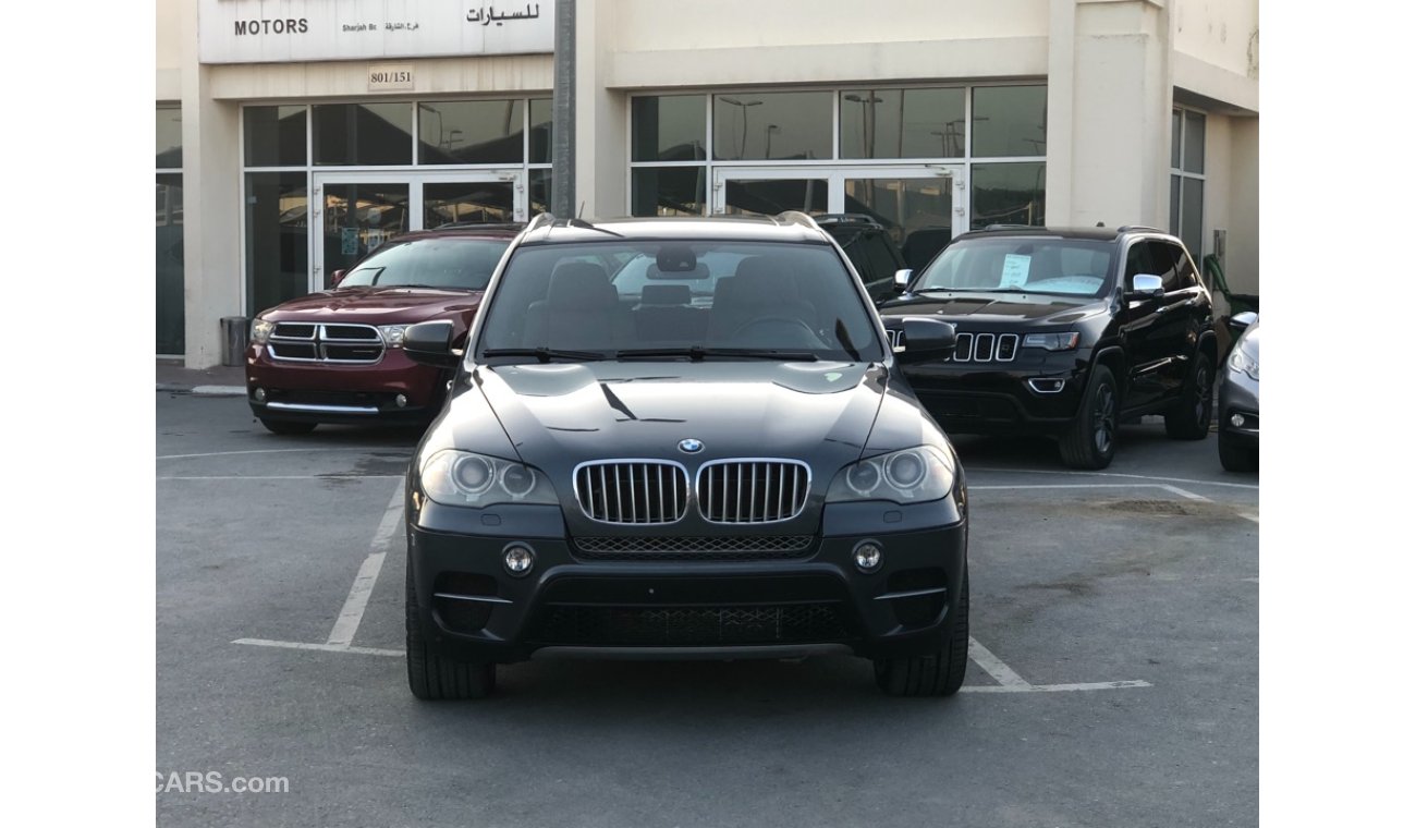 BMW X5 BMW X5 MODEL 2011 GCC CAR  PERFECT CONDITION FULL OPTION LOW MILEAGE