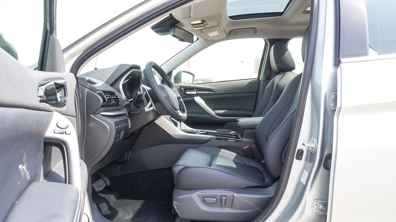 ميتسوبيشي إكلبس كروس Brand New Mitsubishi Eclipse Cross HighLine 2026 Export 1.5L 2WD Petrol|Silver/Black|ECLIPSECROSS-GL