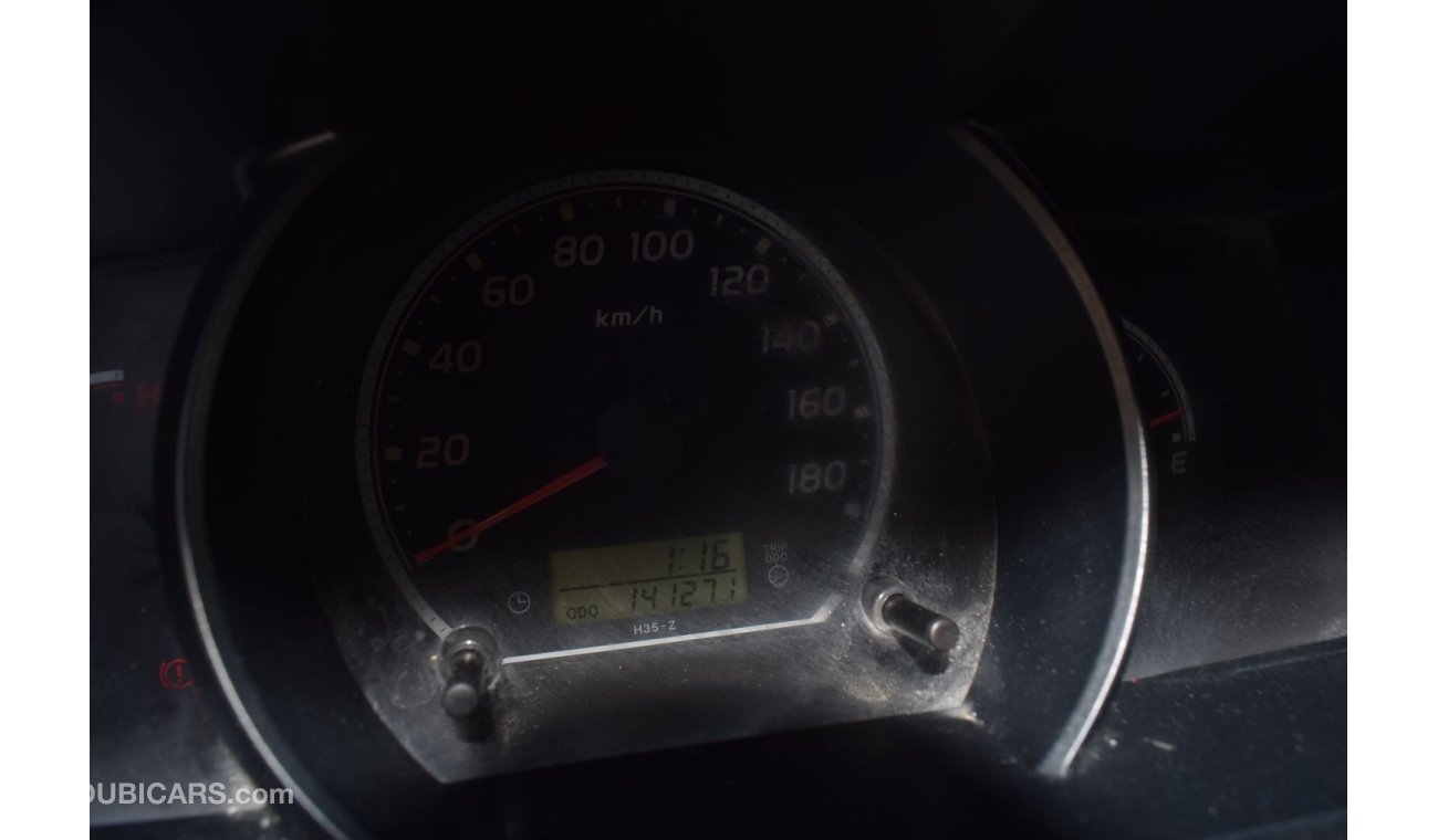 Toyota Hiace GL - High Roof LWB Toyota Hiace Highroof Sortimo Top System Service Van, Model:2013. Excellent condi