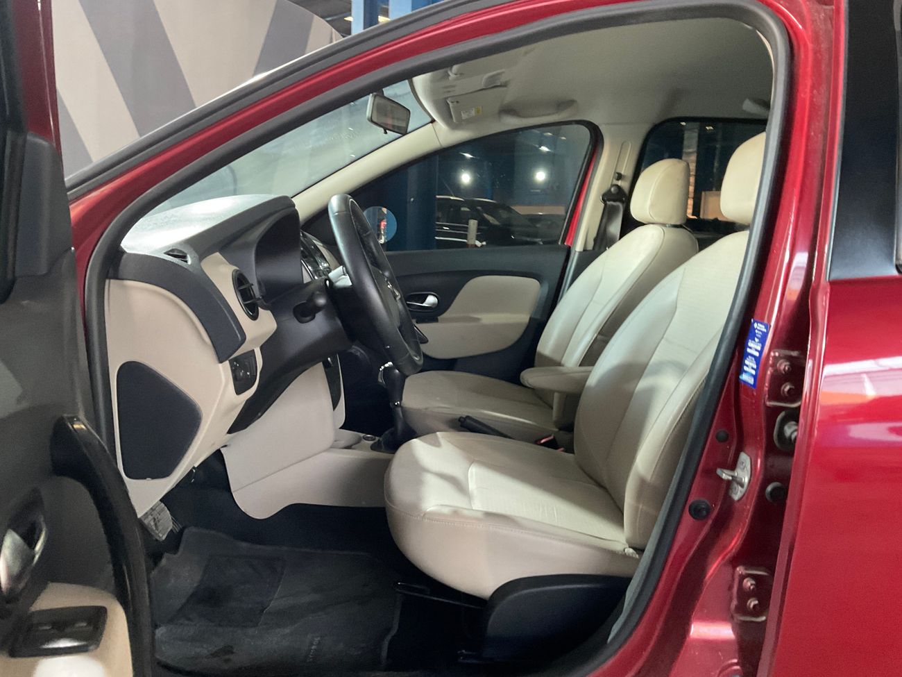 رينو سيمبول LE | شامل الضمان | 0 ﺪﻔﻋﺓ ﺃﻮﻟﻯ